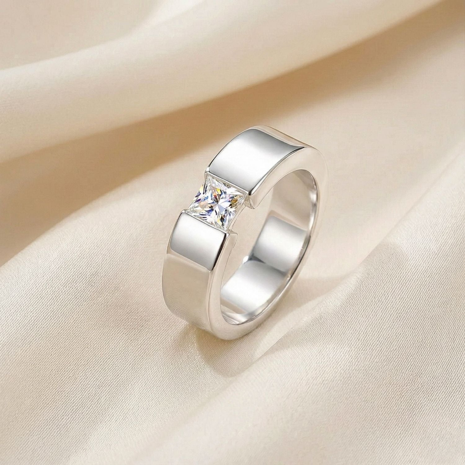 925 Sterling Silver Ring With Natural Moissanite Gem Stone