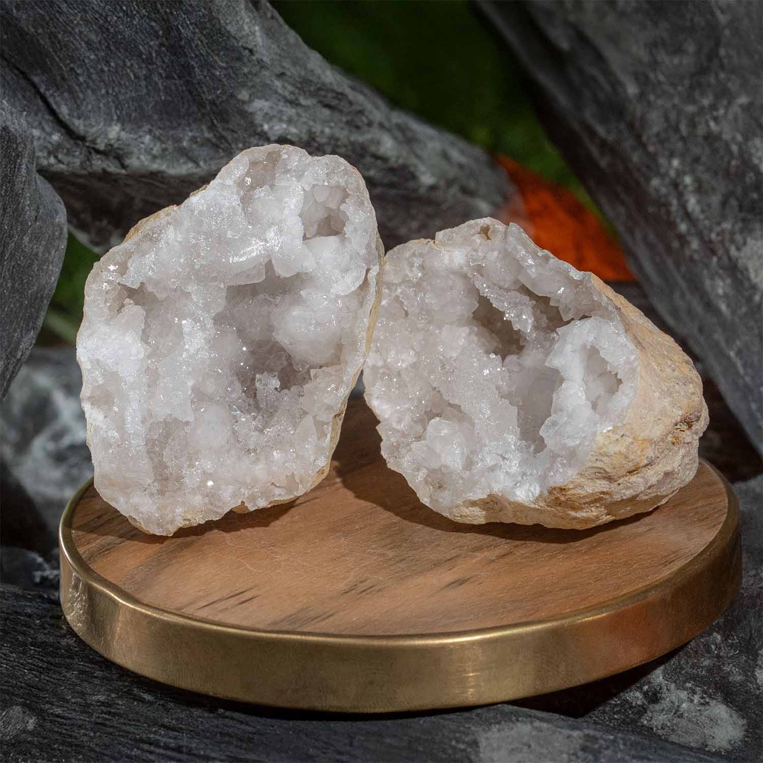 Balance Clear Crystal Geode Raw Stone With Mango Wood Coaster