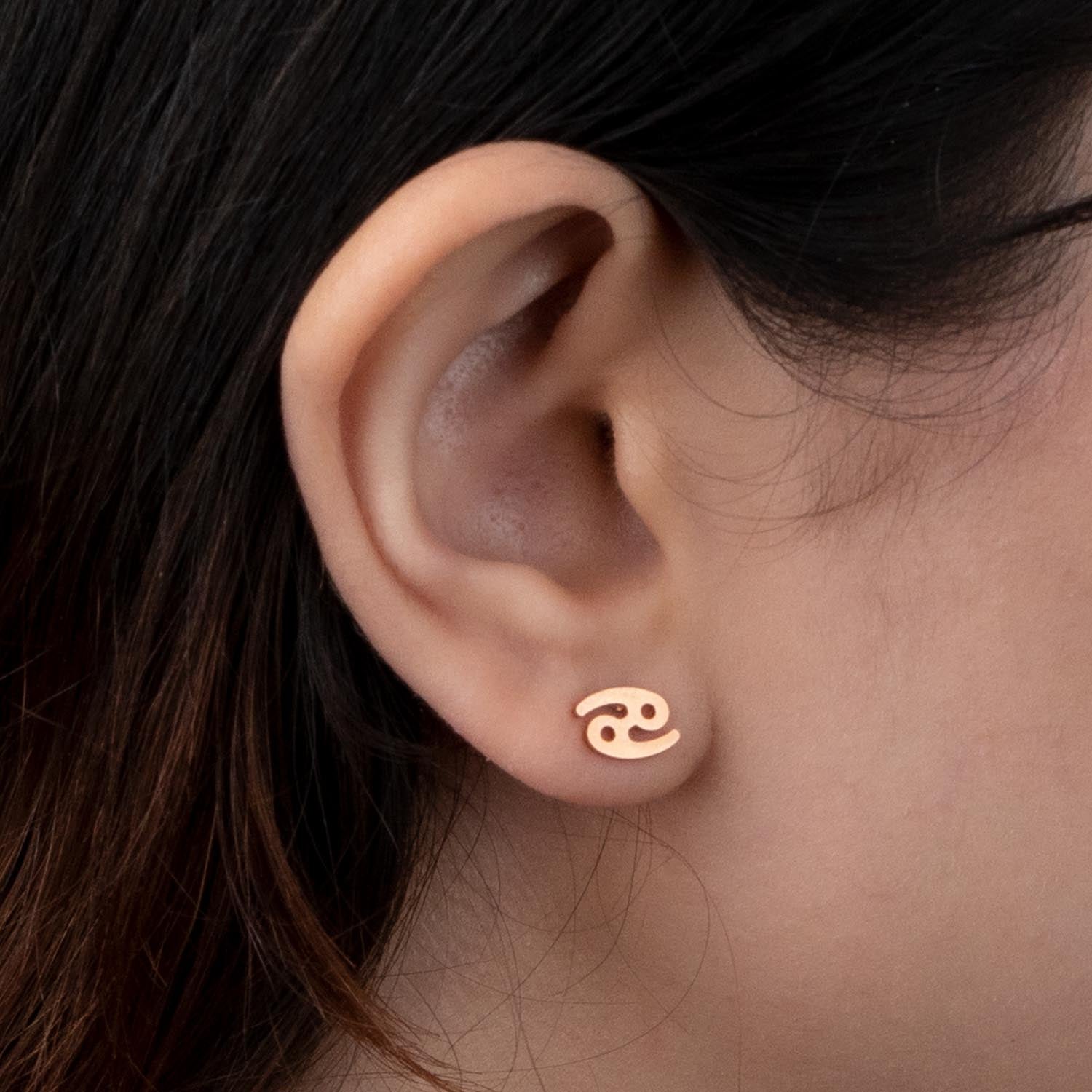 W Premium Jewellery Cancer Necklace Earring Set (22 Jun - 22 Jul)