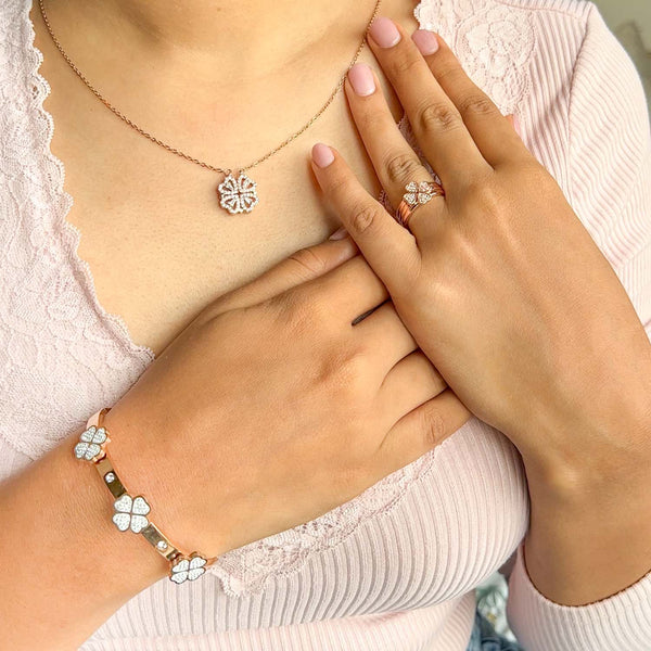 Rose Gold Clover Combo