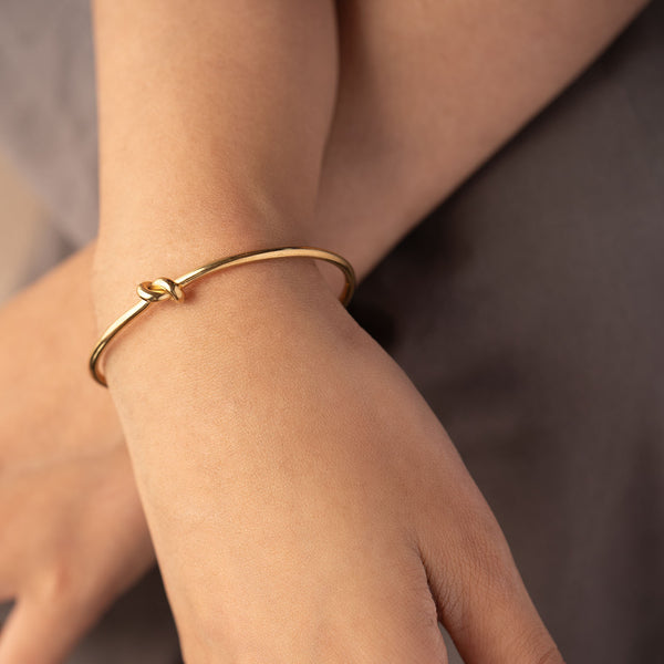 Gold Love Knot Bracelet