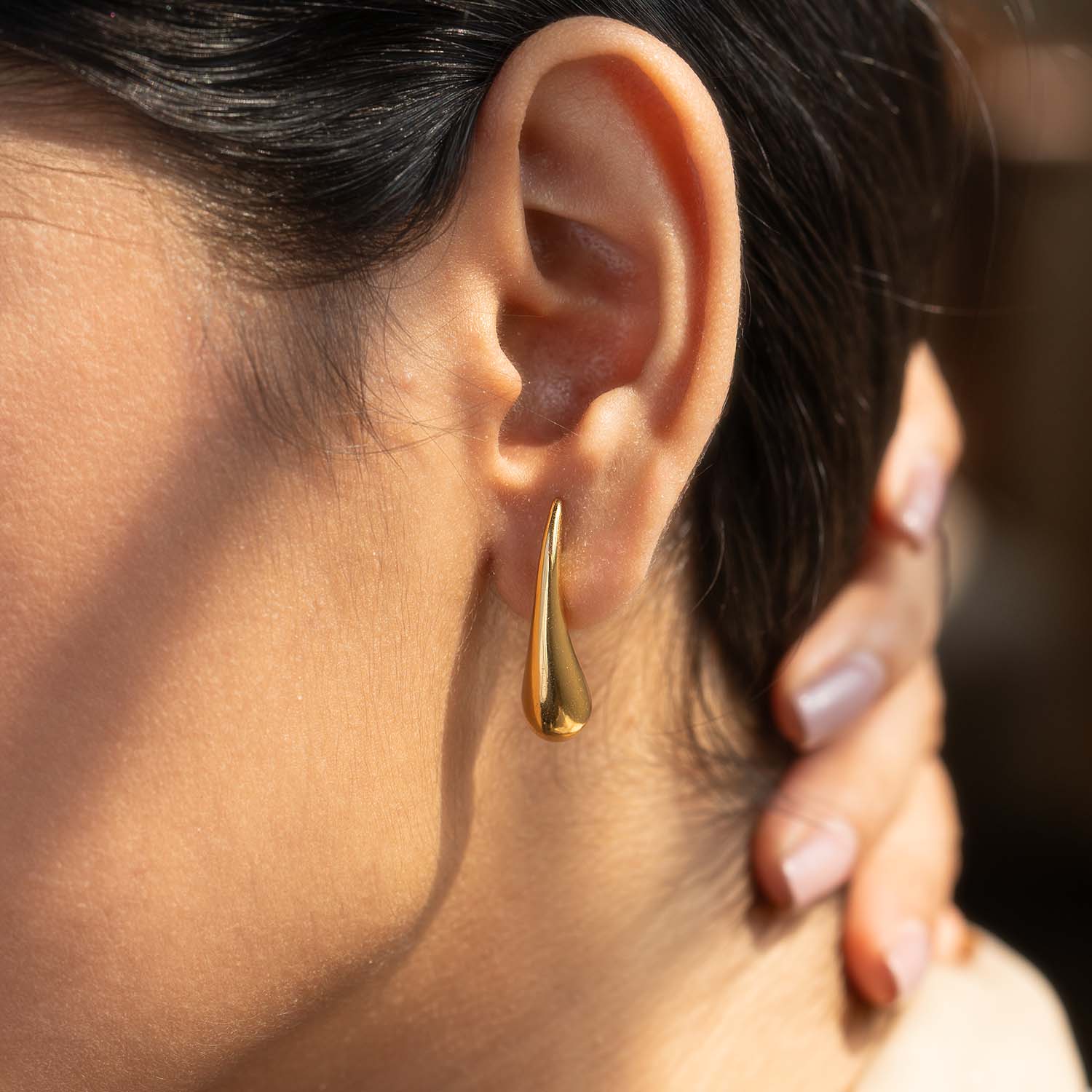 Lucy Drop 18K Gold Stud Earrings