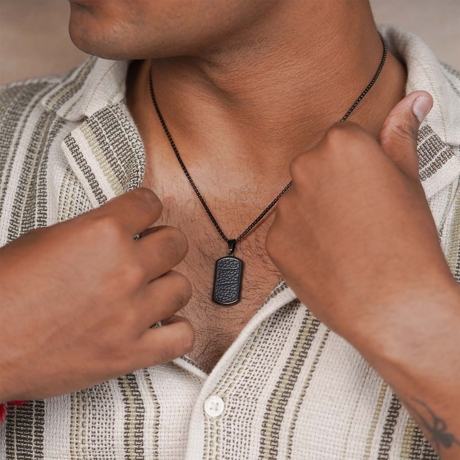 Textured Vegan Leather Inlay Necklace Black