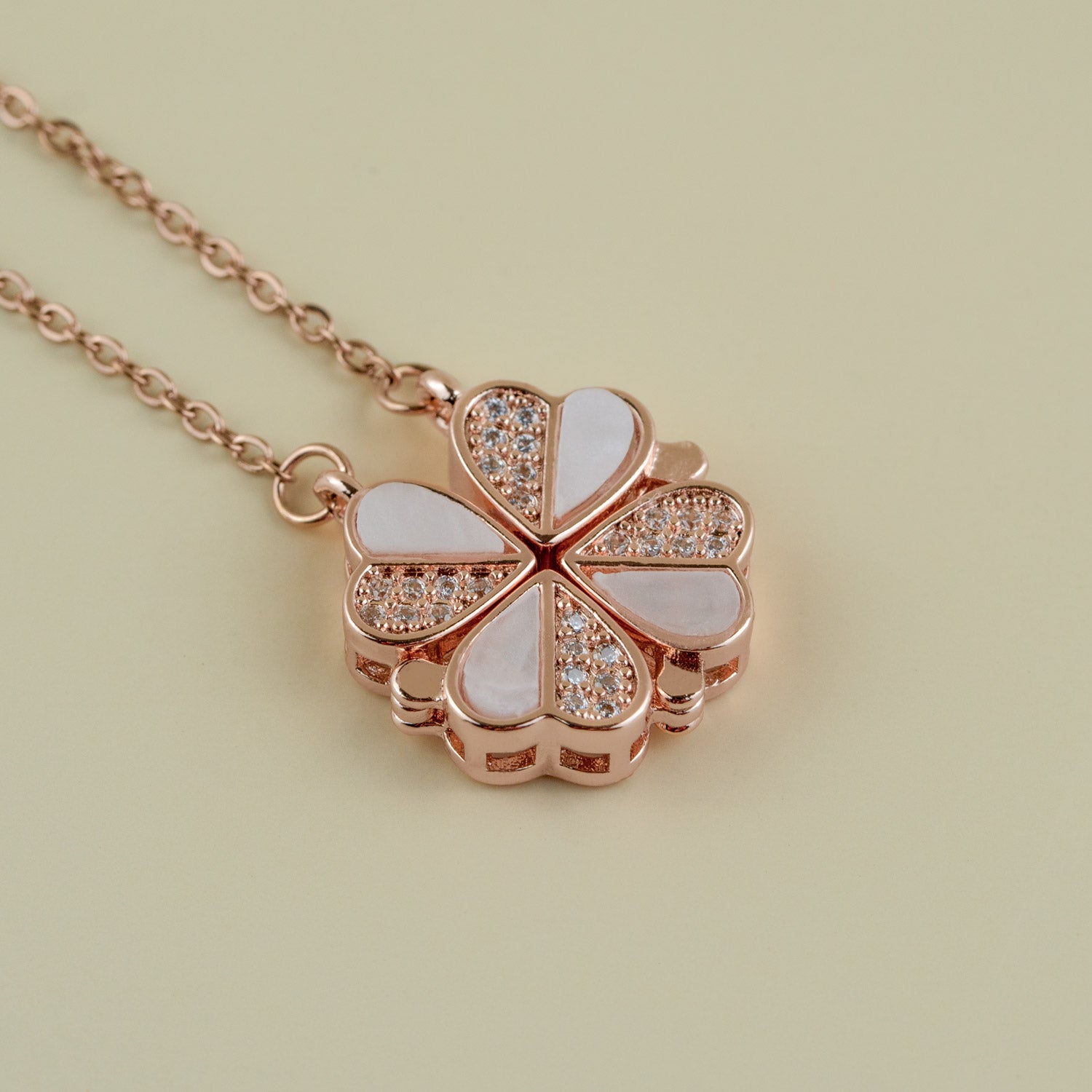 Four-Leaf Clover Transform to Four Hearts Magnetic Pendant Necklace | –  Beau Diamante