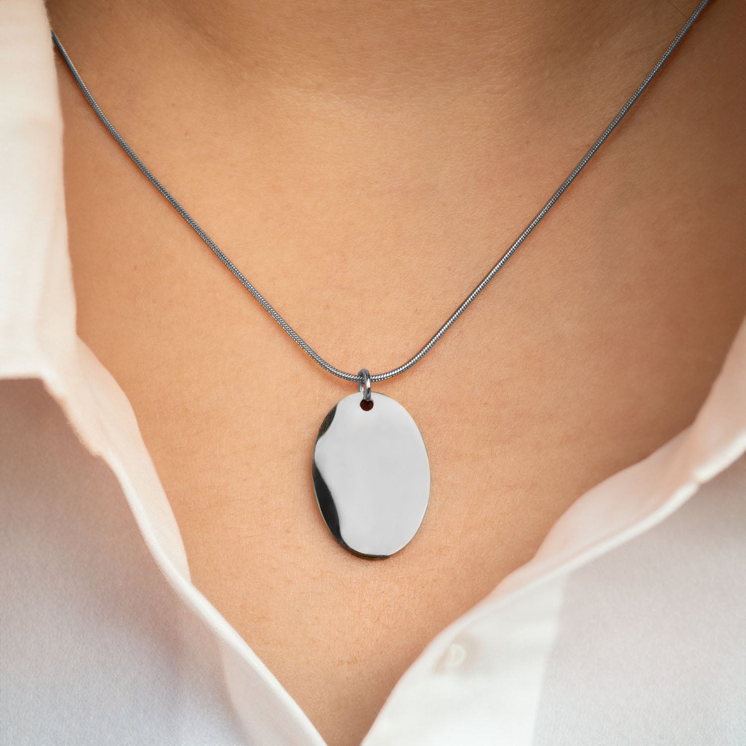 Oval Necklace- Mesmerize India