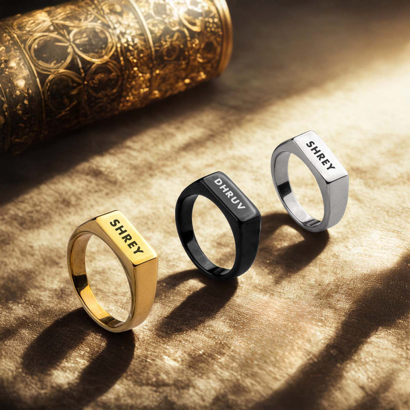 Noir Band Ring