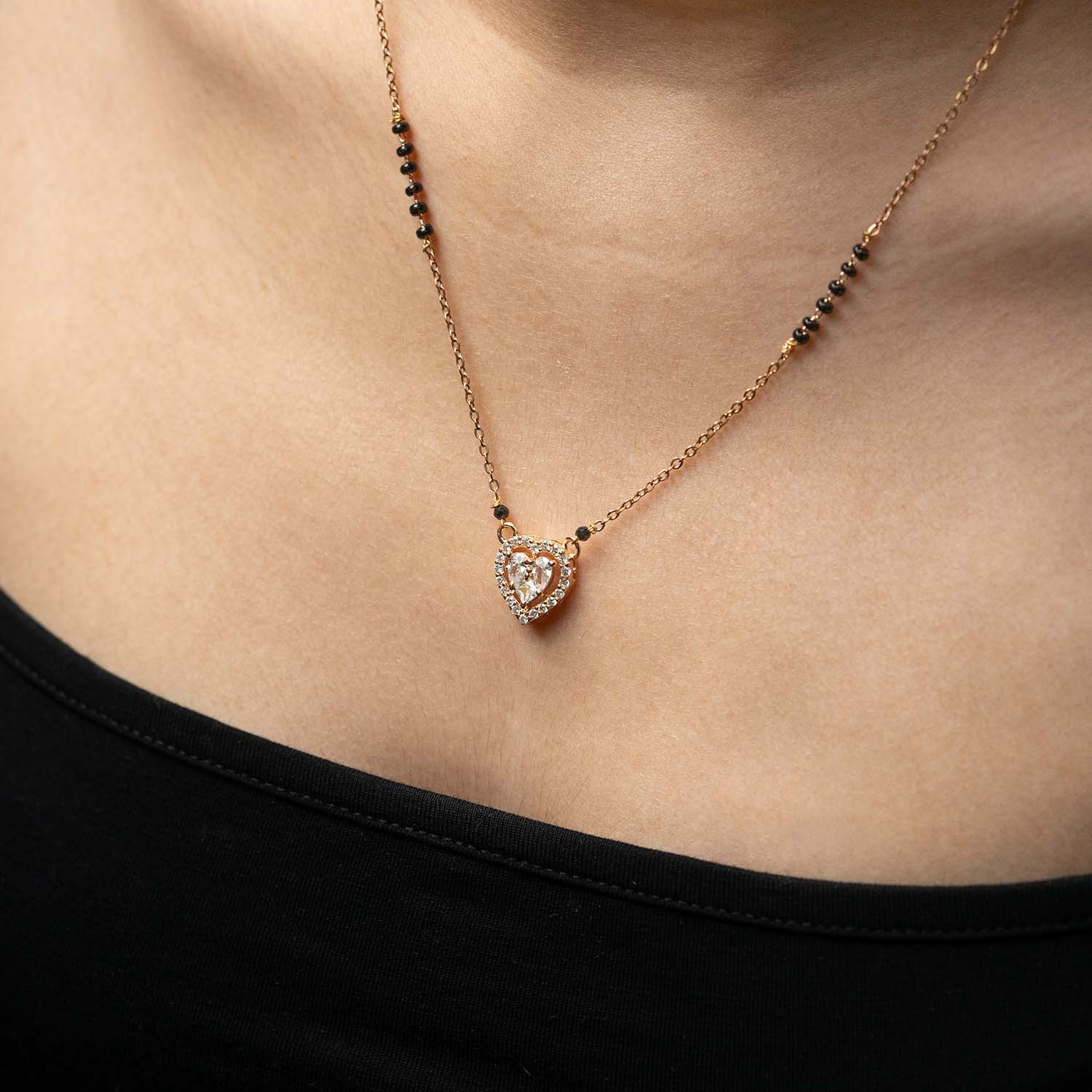 Rose Gold Magnetic Clover Heart Necklace - Mesmerize India