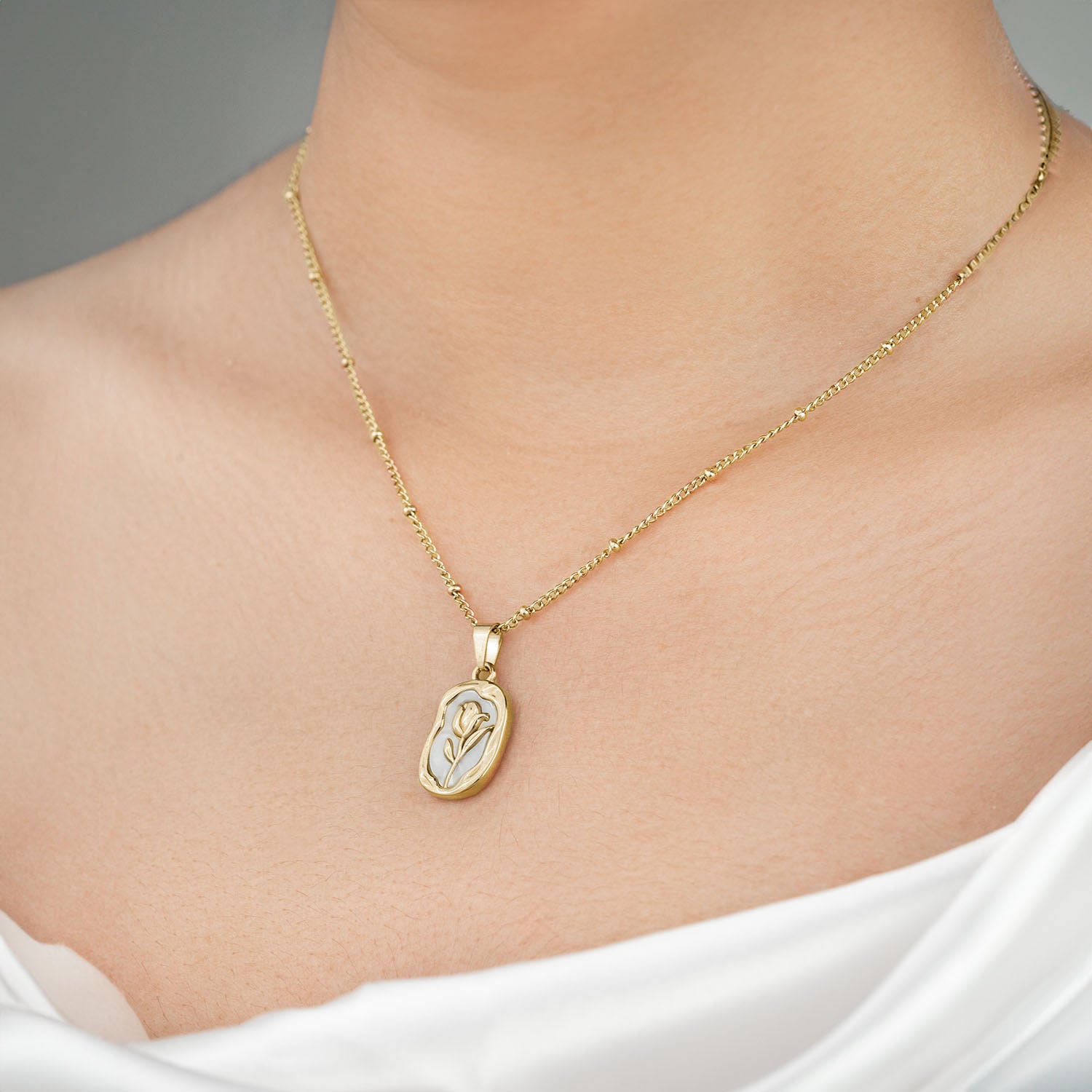 P.S I Love You Belle Rose Necklace Gold