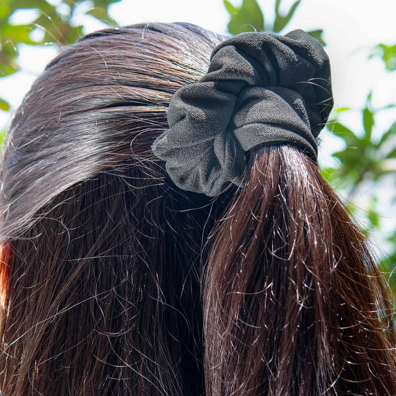 Ash Grey Regular Crepe Knit Scrunchie
